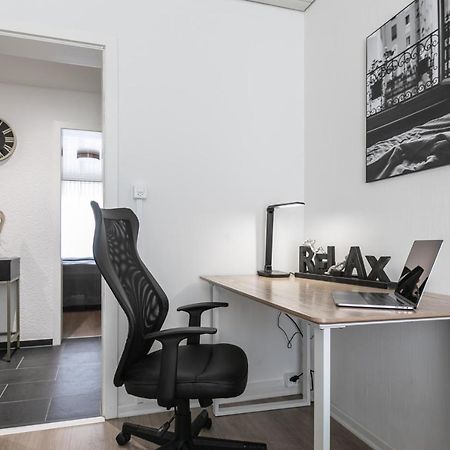 Spirit Apartments Zentral Mit Gratis Parkplatz Lucerne Bagian luar foto