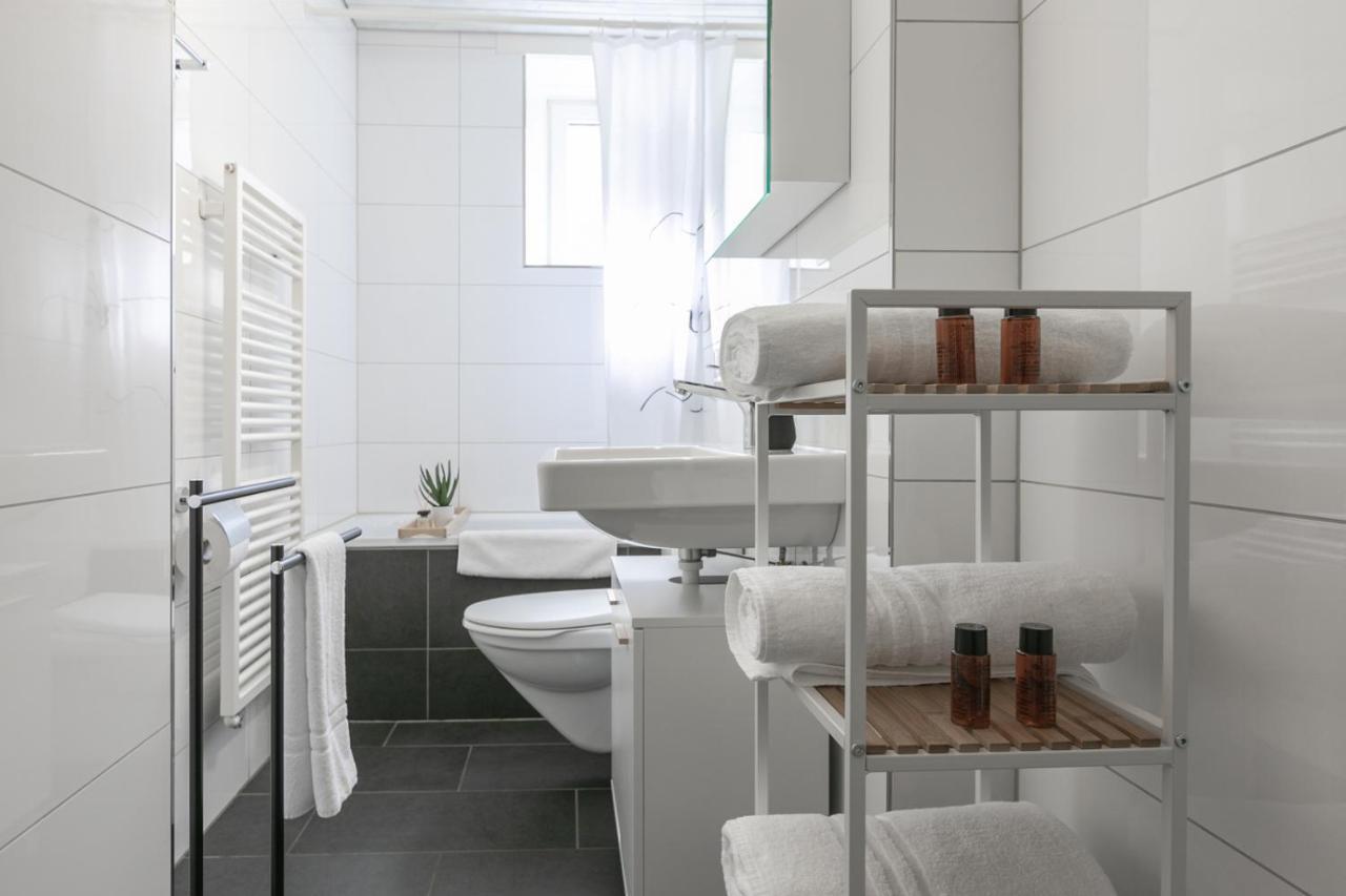 Spirit Apartments Zentral Mit Gratis Parkplatz Lucerne Bagian luar foto